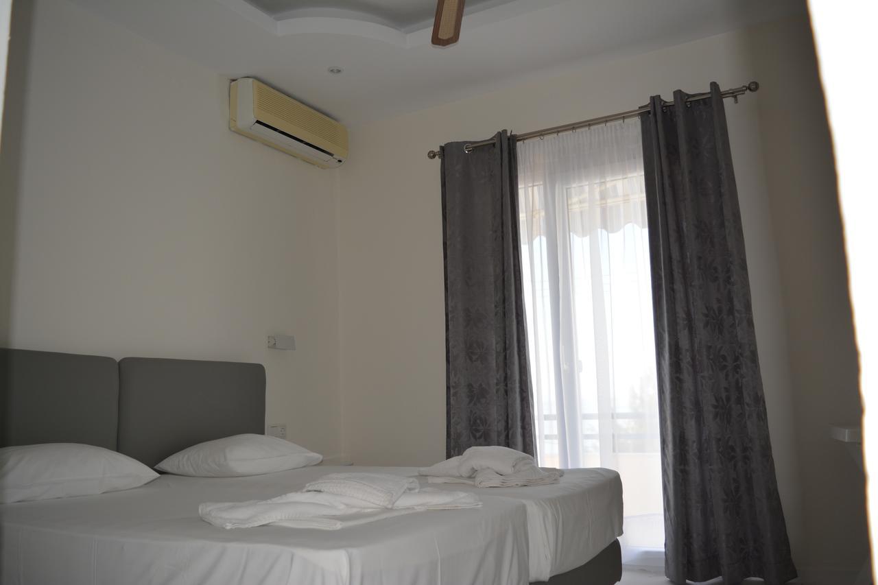 מולה קליבה Kangaroo Hotel מראה חיצוני תמונה
