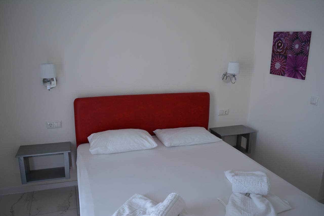 מולה קליבה Kangaroo Hotel מראה חיצוני תמונה