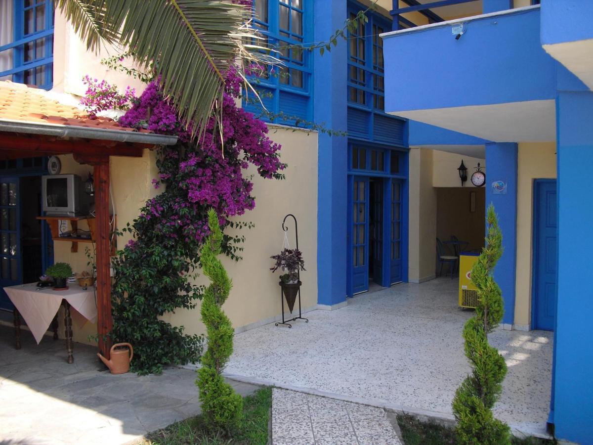 מולה קליבה Kangaroo Hotel מראה חיצוני תמונה